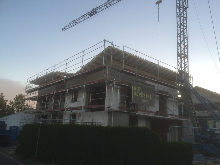 4BCAE6C0-759A-46BB-A18C-78029B6D98EC