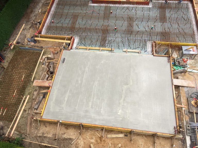 75079620-3067-4EAE-9F92-4FA64B8EE66E