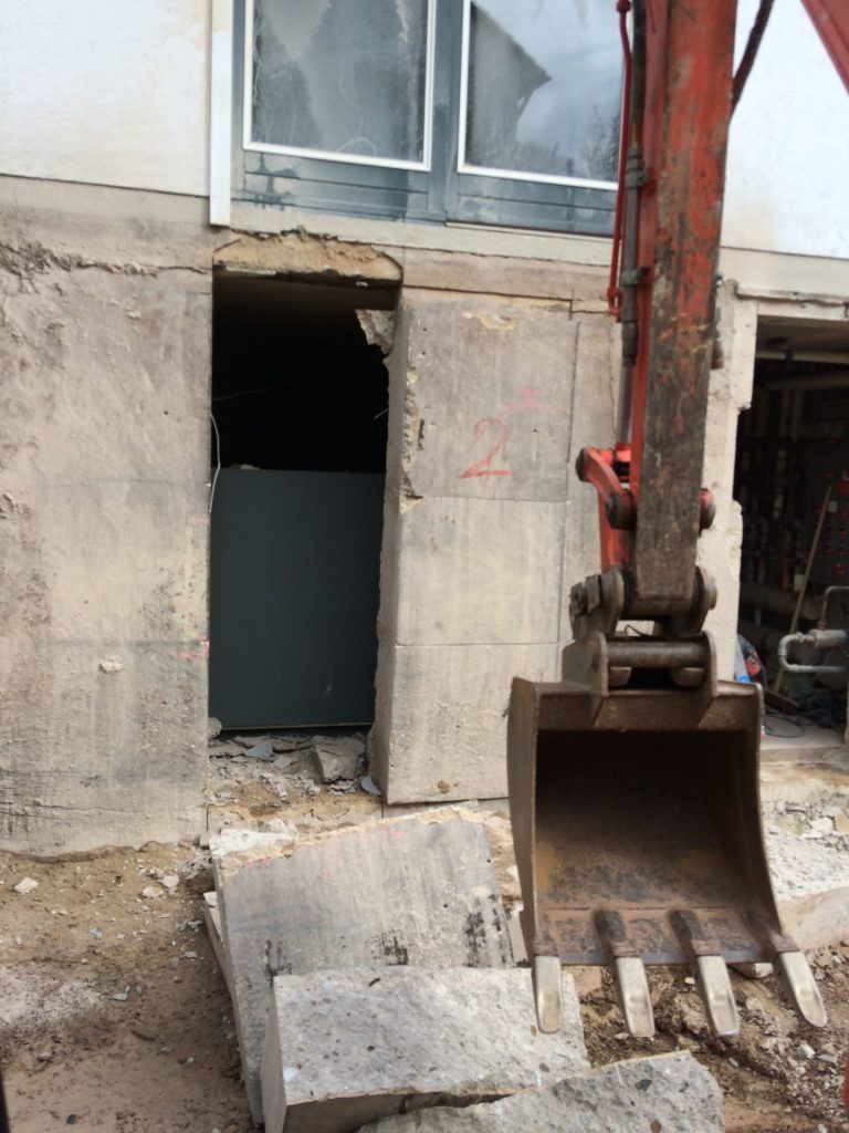 AE26604D-3CBC-4449-8264-131A3B0A1FE9